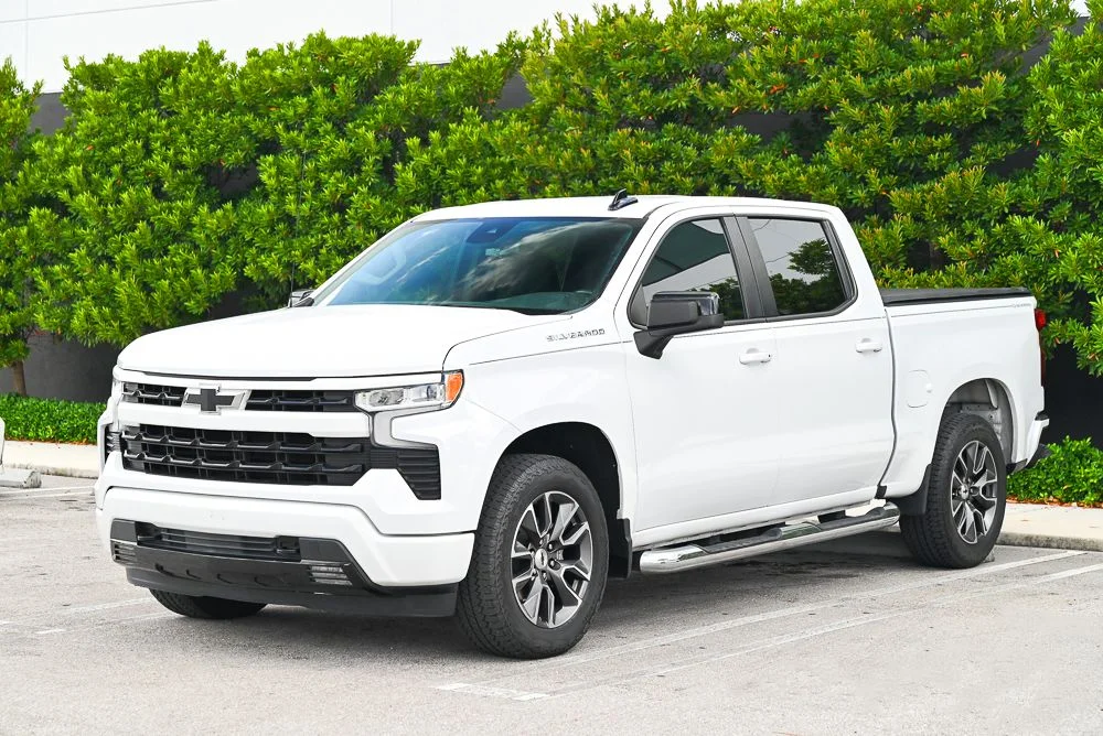 Used 2022 White Chevrolet RST image 1