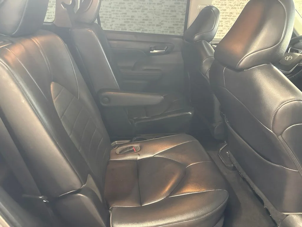 Used 2023 Gray Toyota XLE image 12
