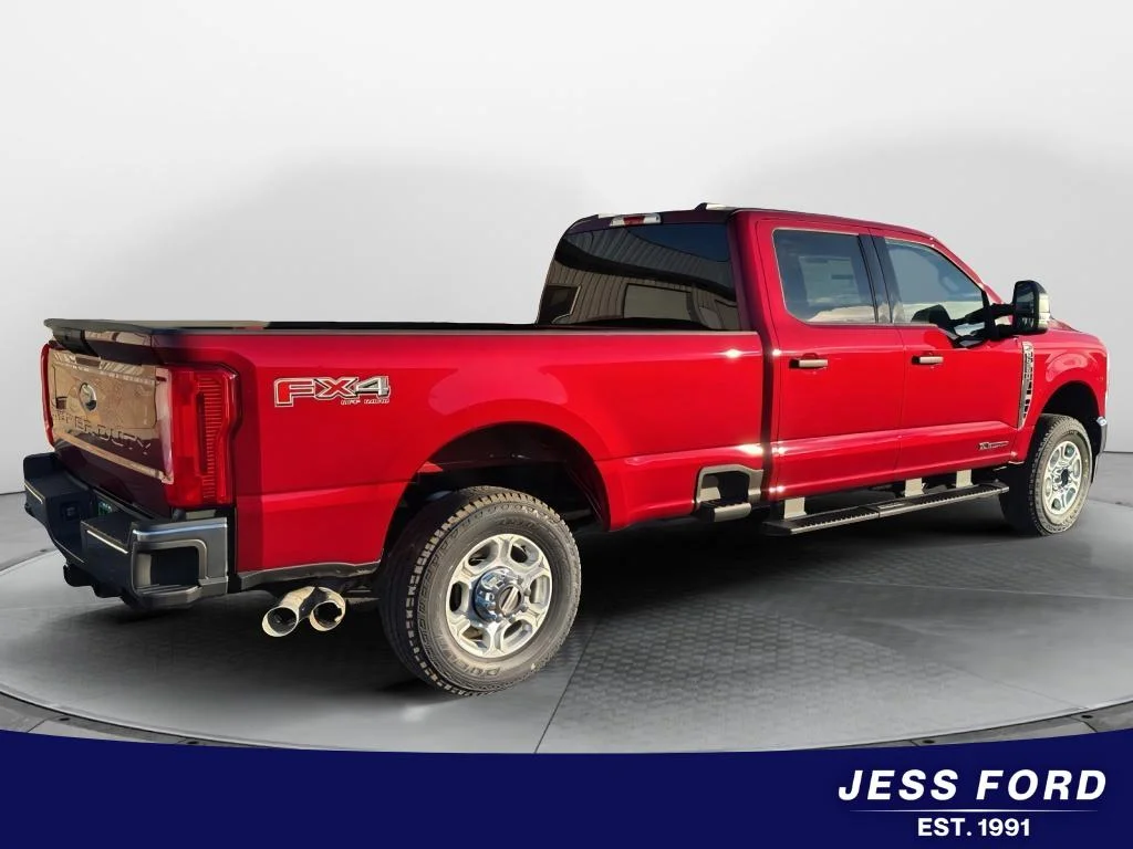 2026 Ford F-350 Super Duty XLT - Photo 7