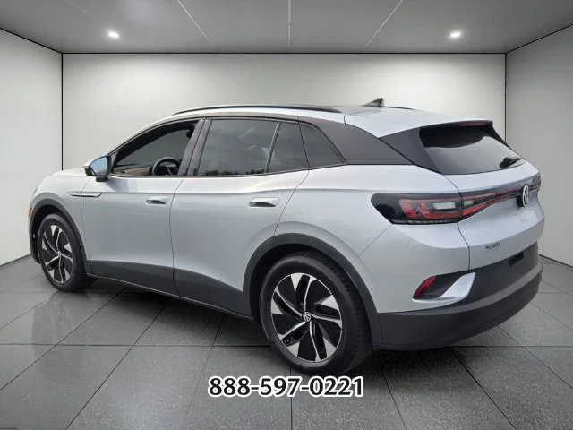 Used 2021  Volkswagen Pro S image 3