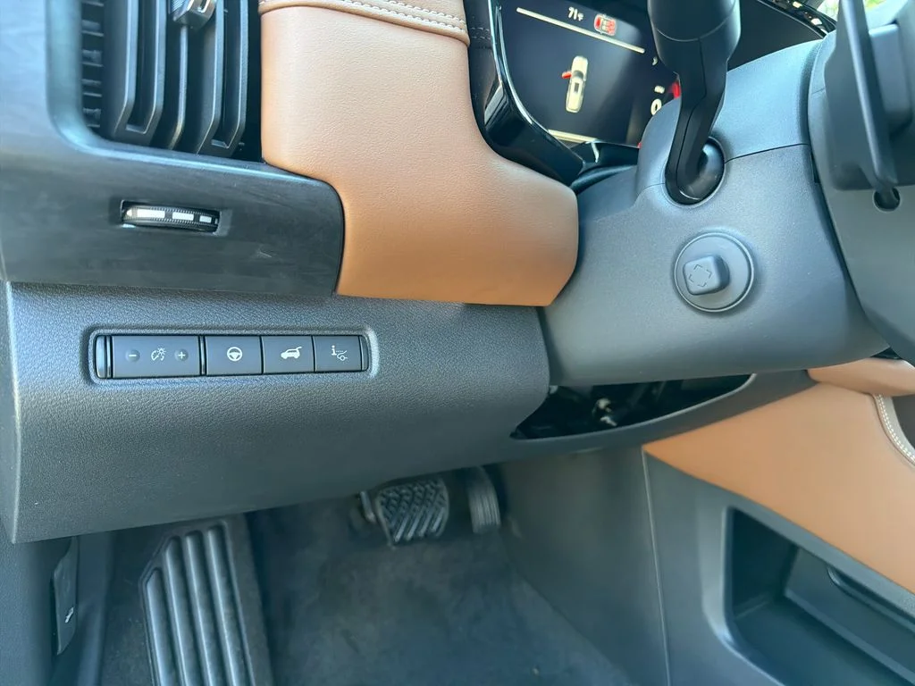 New 2026 Boulder Gray Pearl Nissan Platinum image 20