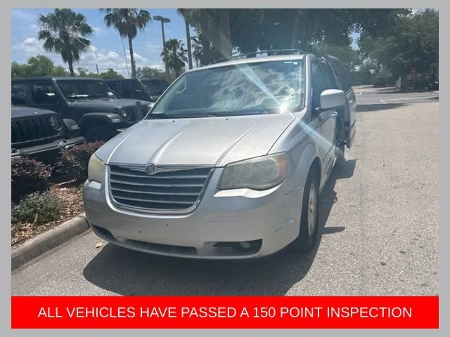 2010 Chrysler Town & Country Touring