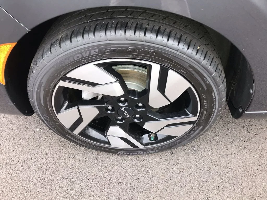 Used 2023 Gray Kia GT-Line image 10