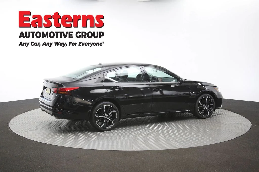 Used 2023 Black Nissan 2.5 SR image 46