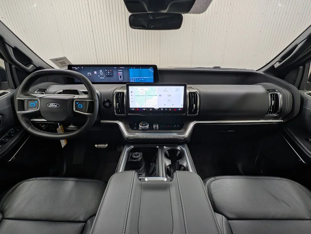 New 2027 Agate Black Metallic Ford MAX Platinum image 3