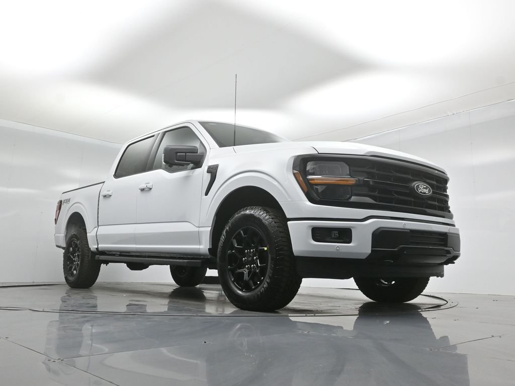 New 2026 Oxford White Ford XLT image 44