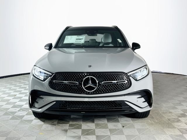 New 2027 MANUFAKTUR Alpine Grey Mercedes-Benz GLC 300 image 2