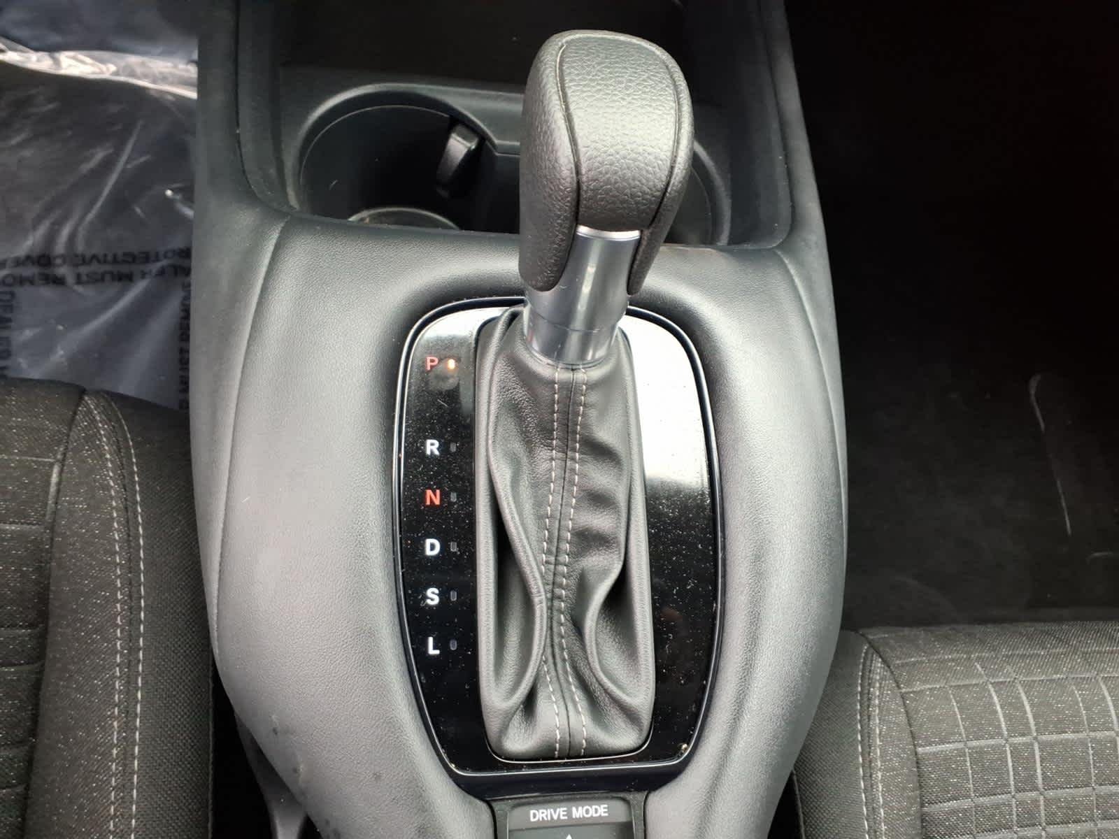 2025 Honda HR-V LX - Photo 20
