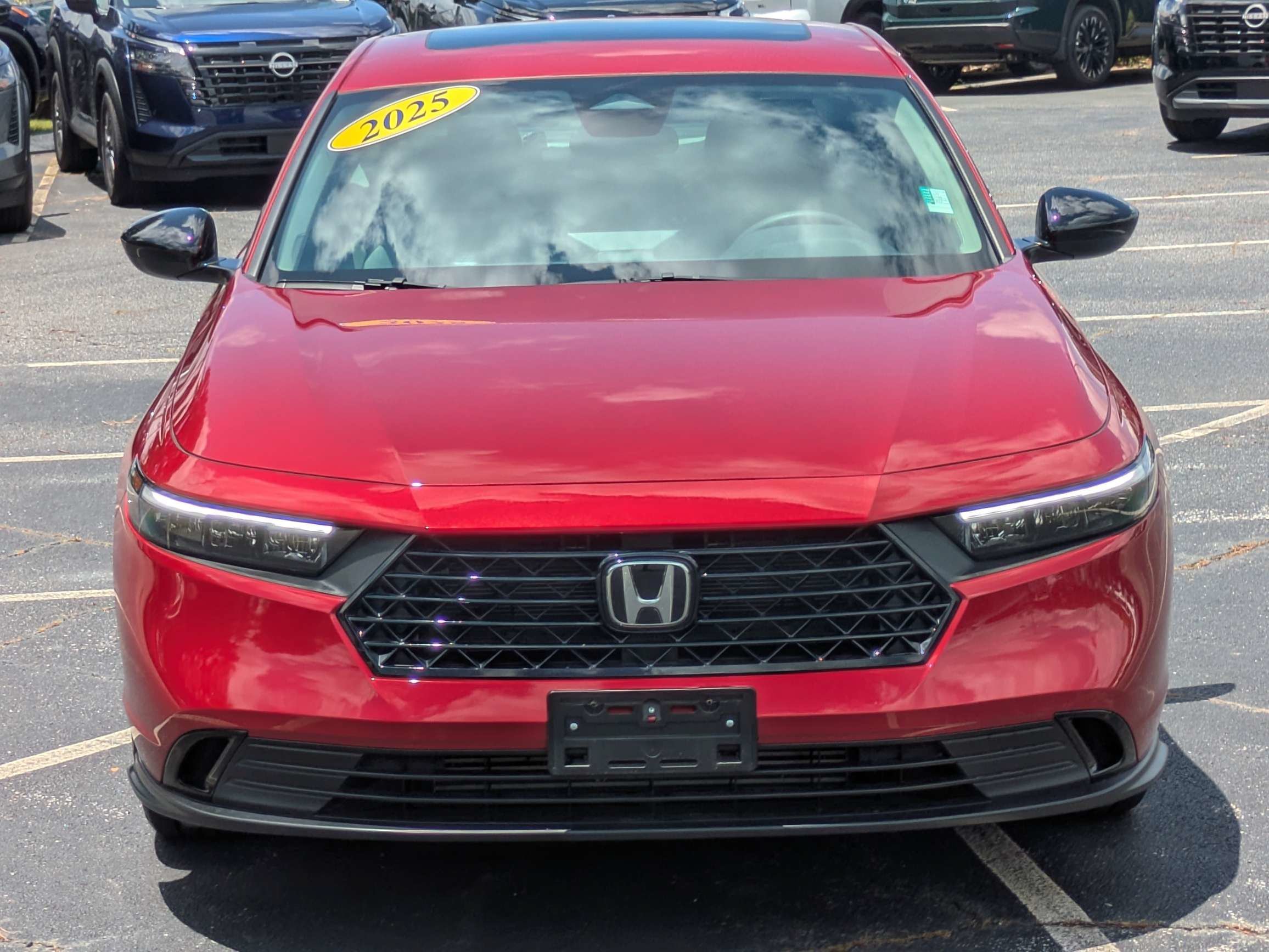 Used 2025  Honda SE image 8
