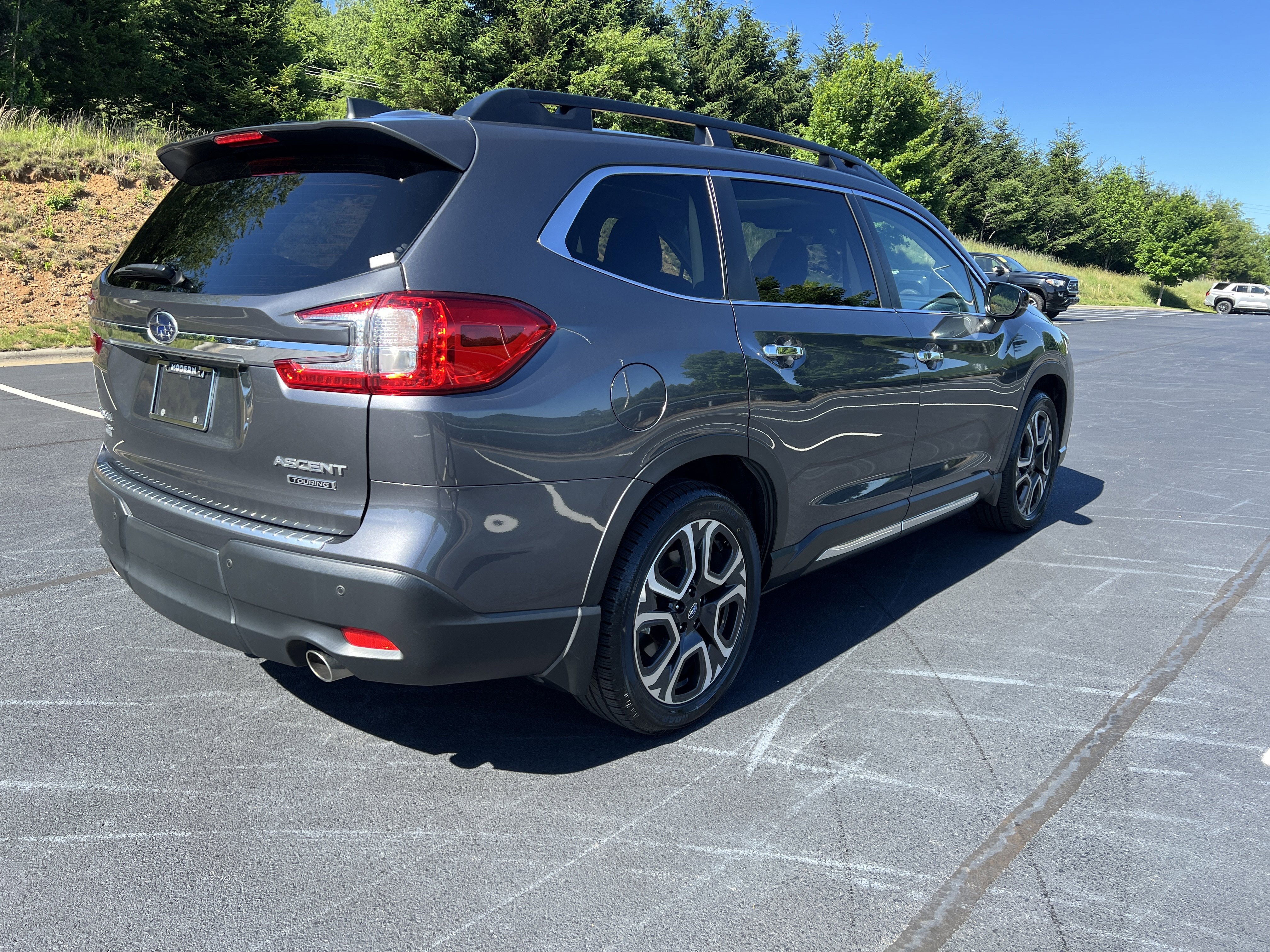 Used 2024 Magnetite Gray Metallic Subaru Touring image 5