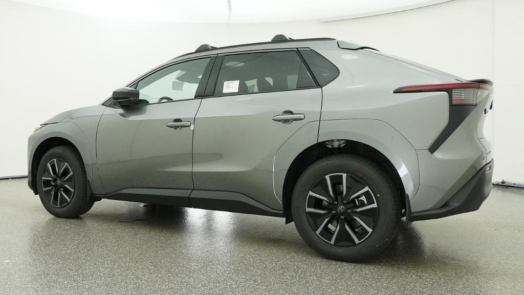 New 2026 Heavy Metal Toyota XLE image 51