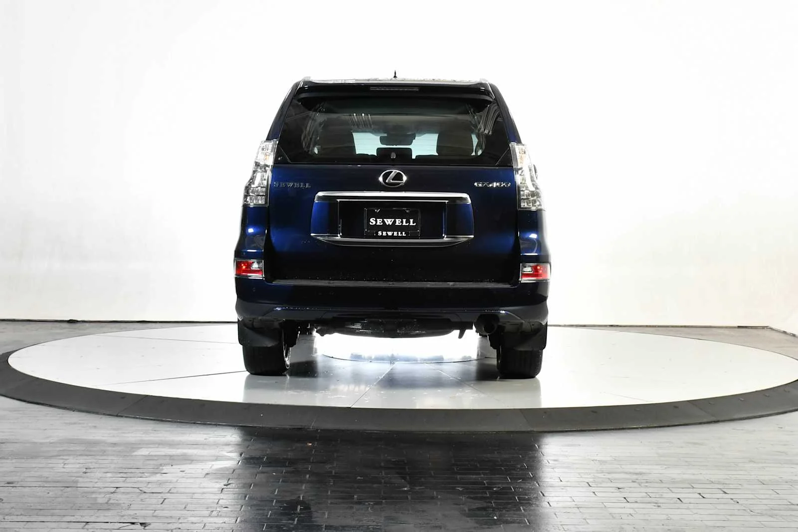 Certified Used 2023 NIGHTFALL MICA Lexus Premium image 4
