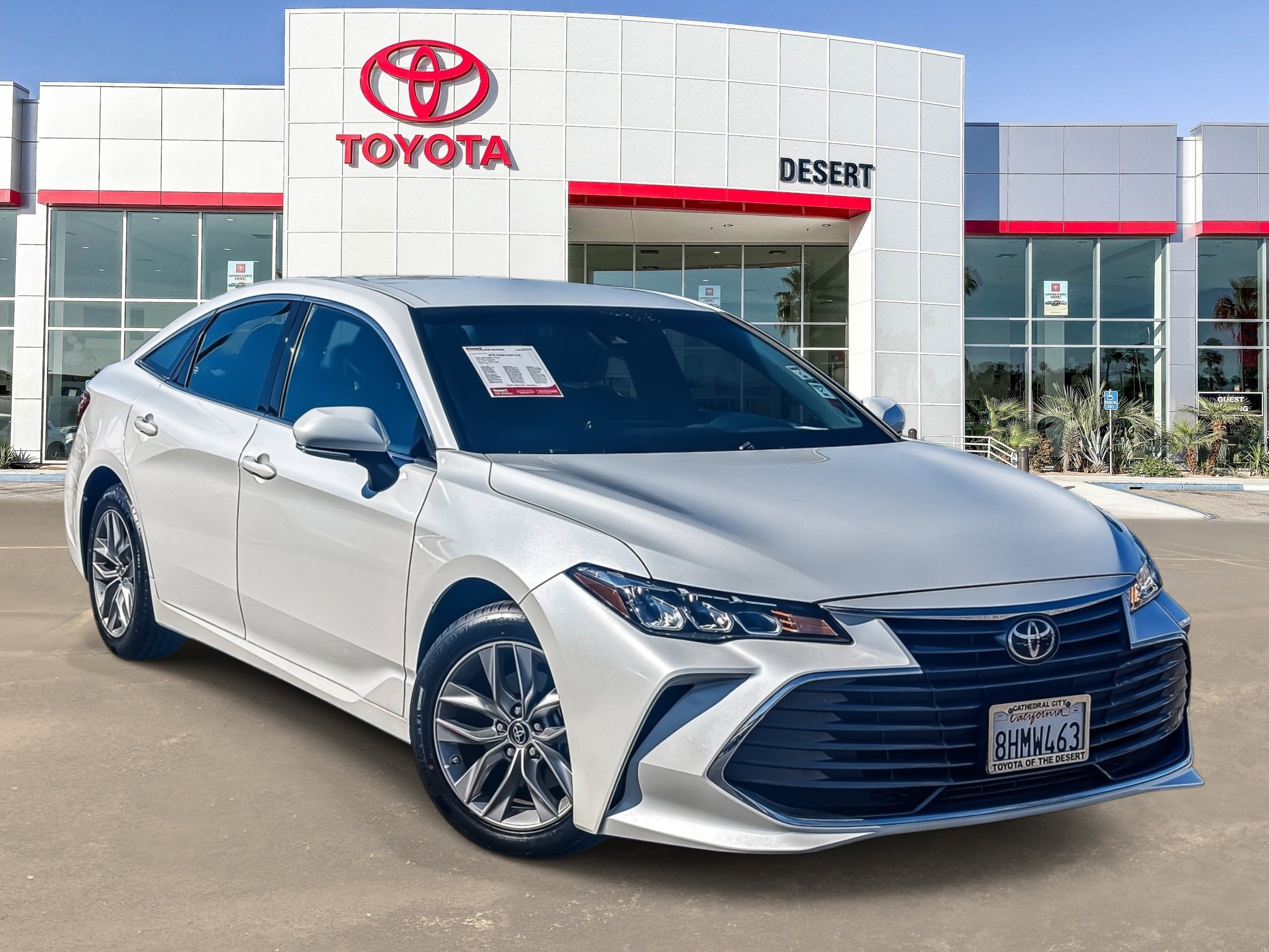 2019 Toyota Avalon XLE's photo