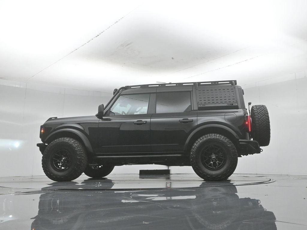 New 2026 Shadow Black Ford Badlands image 54