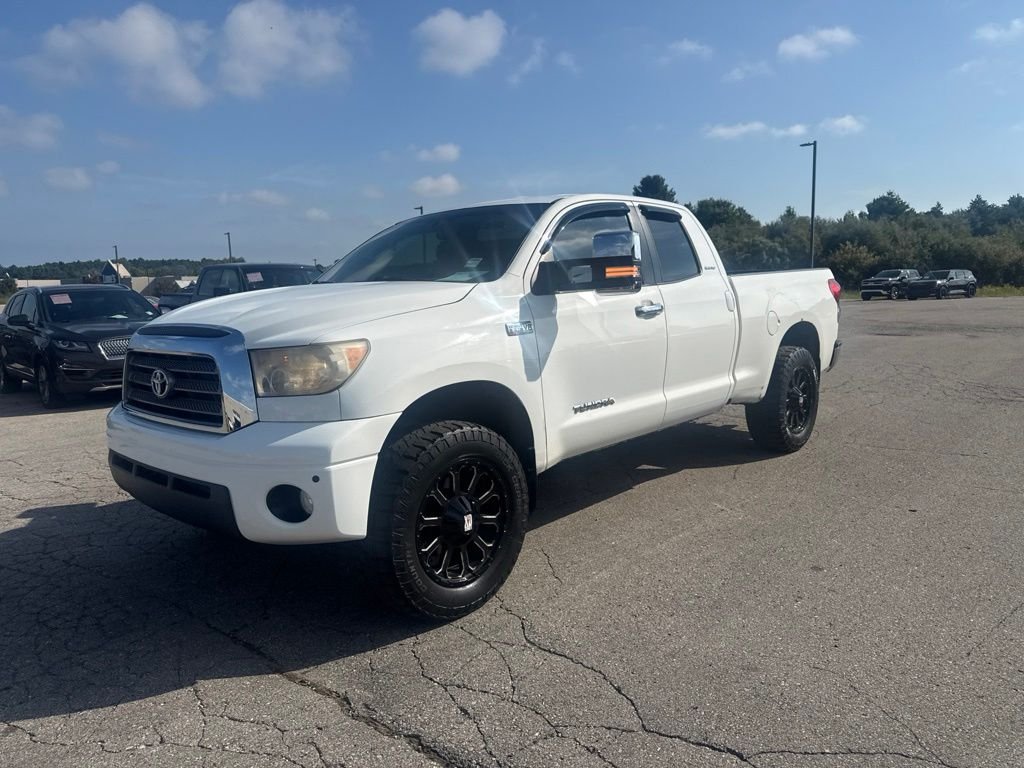 Used 2008  Toyota Limited image 4
