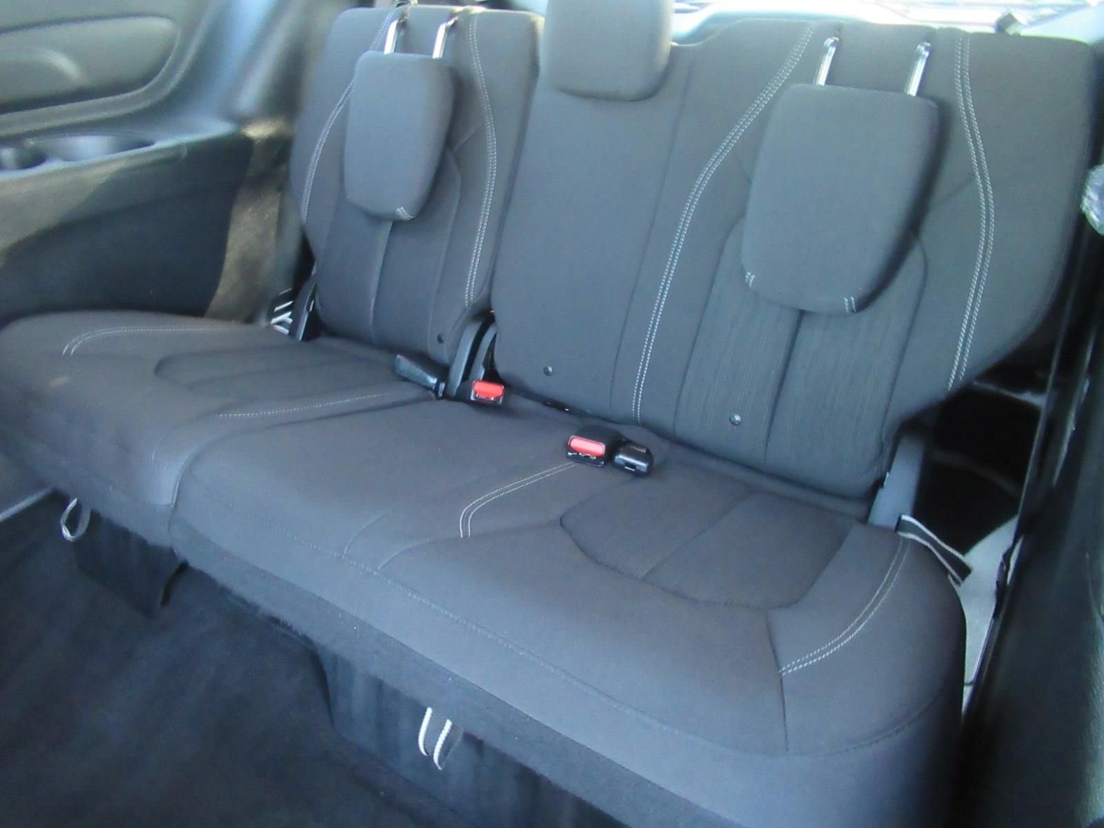 Used 2019 Gray Chrysler Touring Plus image 39