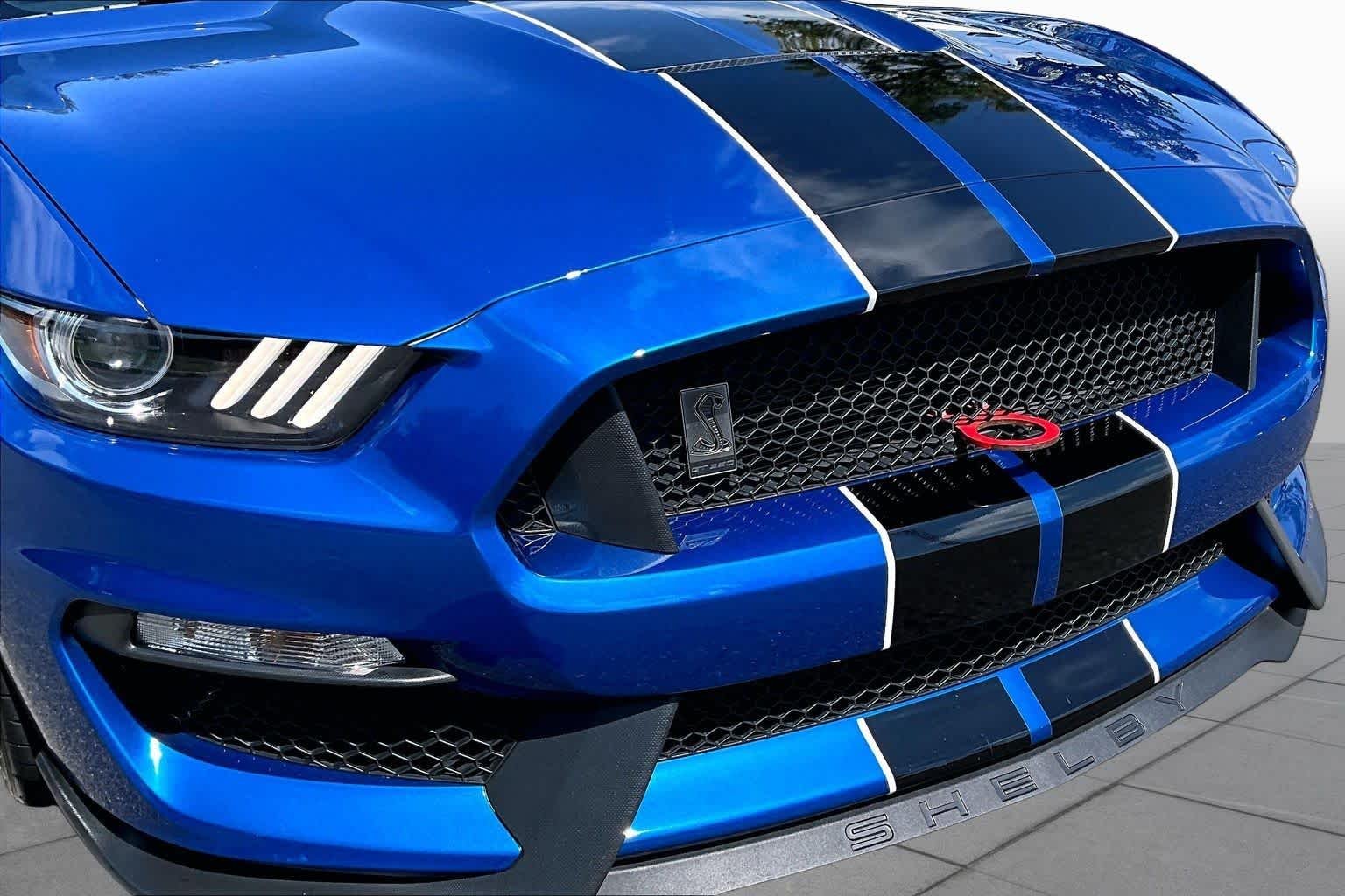 Used 2017 Blue Ford Shelby GT350 image 27