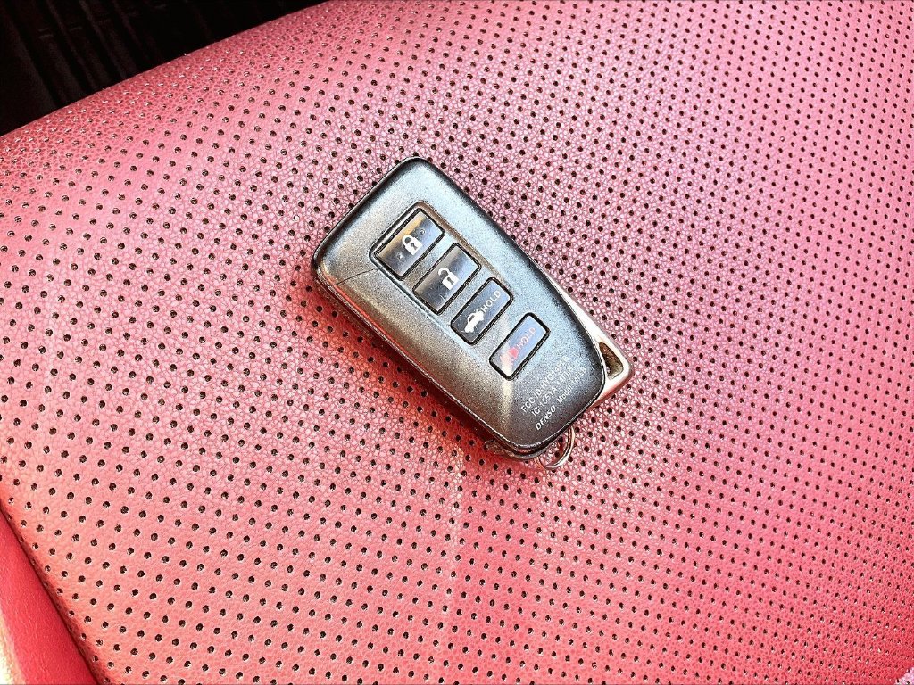 Used 2021 Silver Lexus 300 image 30
