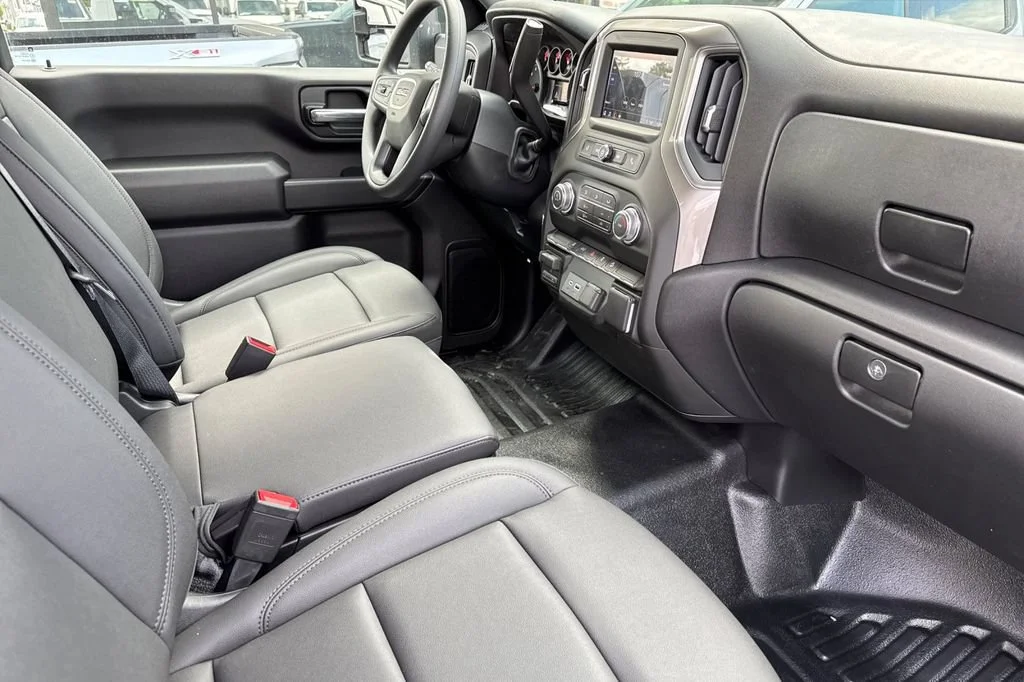 New 2026 Summit White GMC Pro image 11