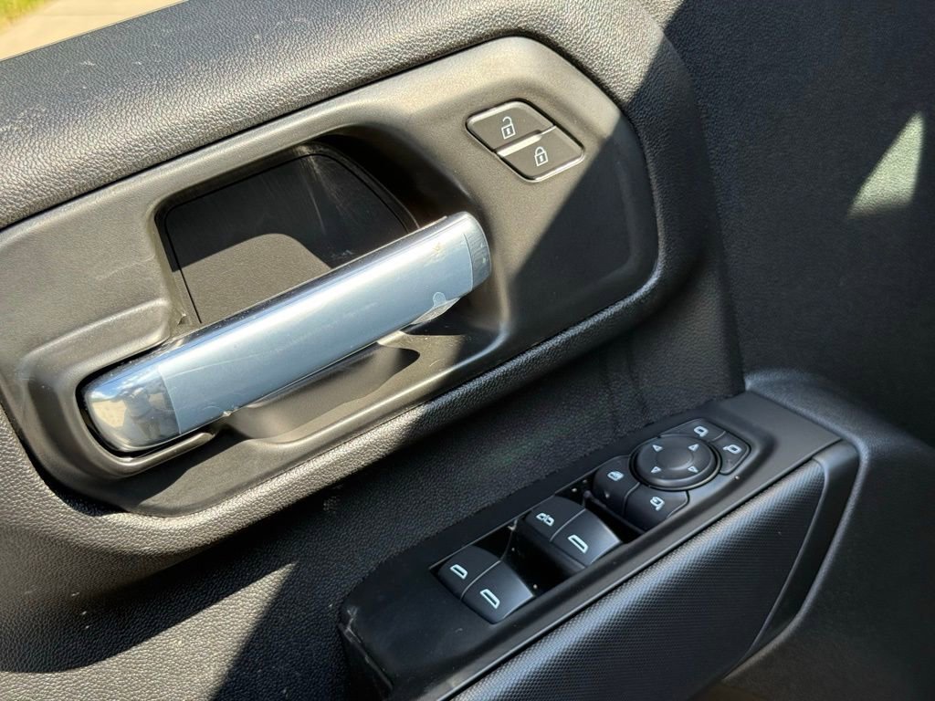 2026 GMC Sierra 3500HD Pro - Photo 17