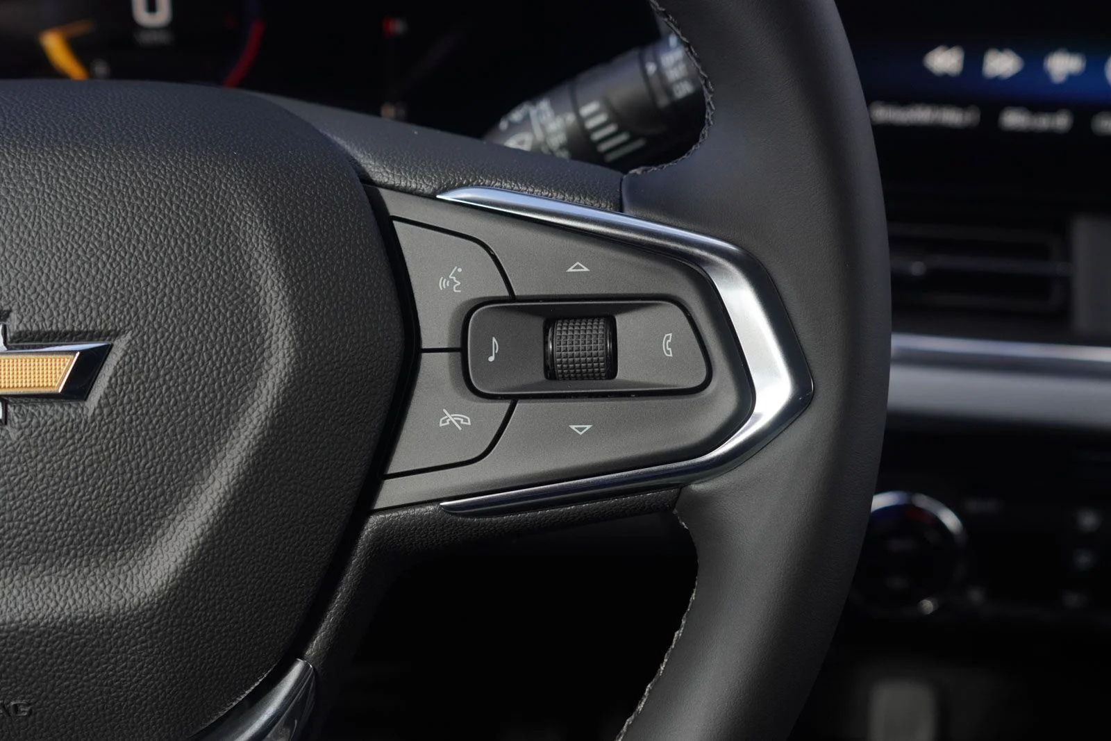 2026 Chevrolet Trax LT - Photo 16