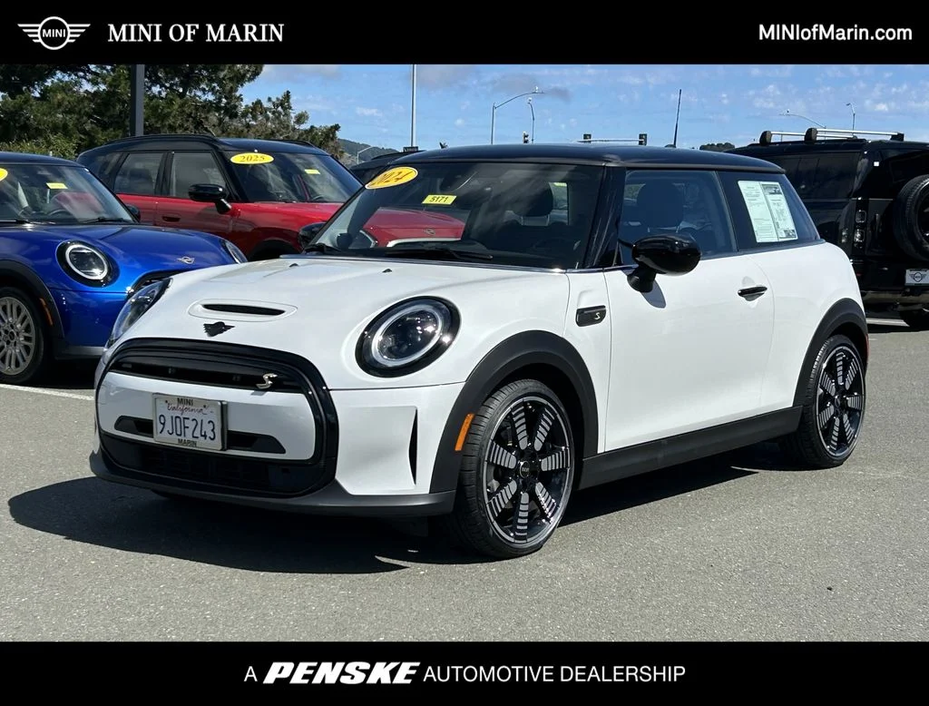 2024 MINI Hardtop 2 Door SE