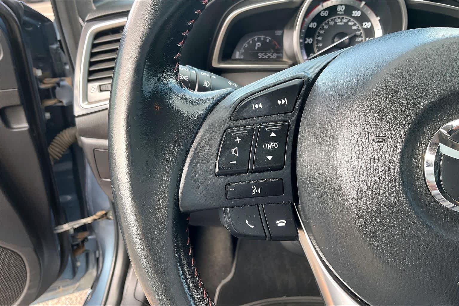 Used 2016 Blue Reflex Mica Mazda i Grand Touring image 22