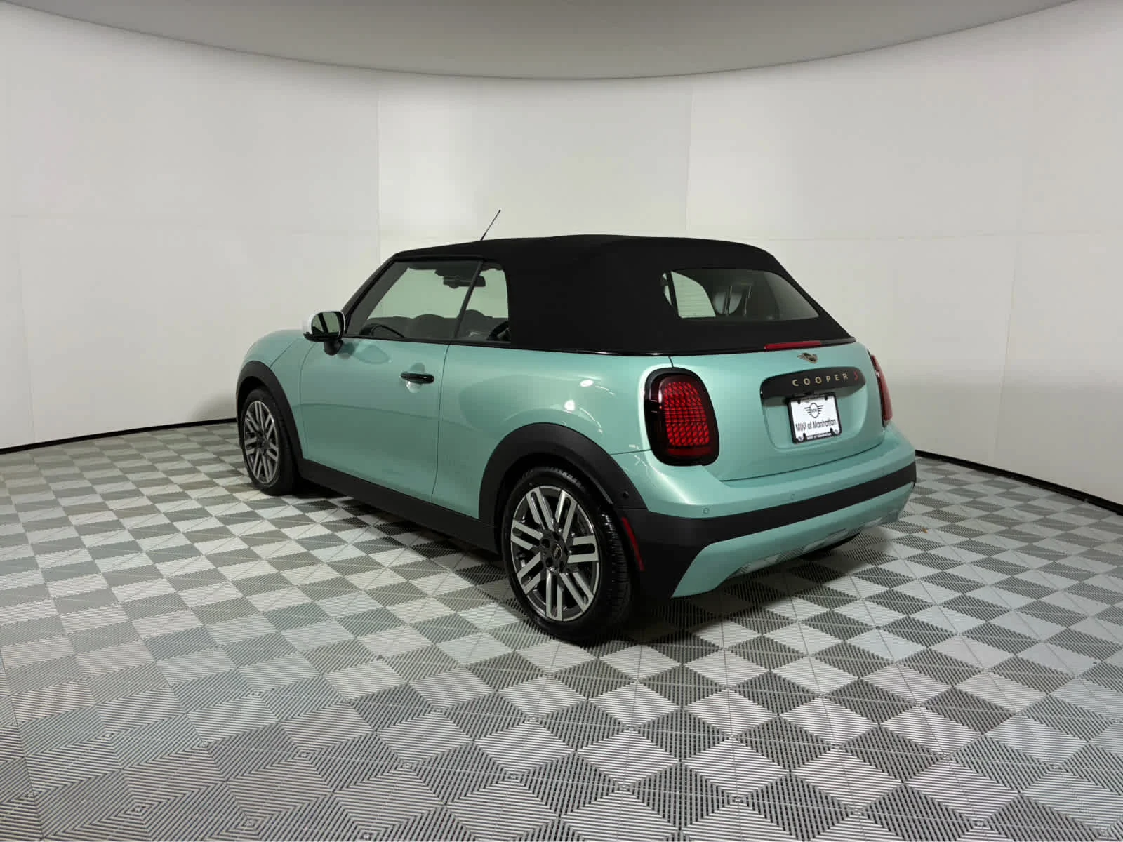2026 MINI Convertible S - Photo 13
