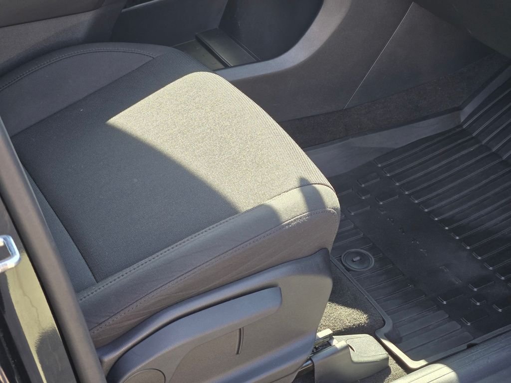 2024 Hyundai Santa Fe SE - Photo 11