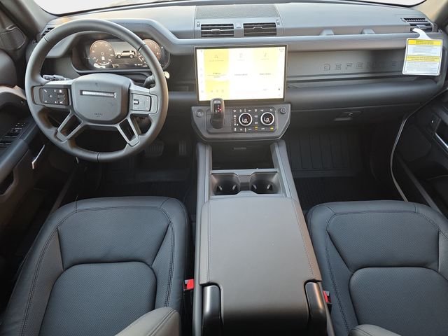 New 2026 Fuji White Land Rover X-Dynamic SE image 9