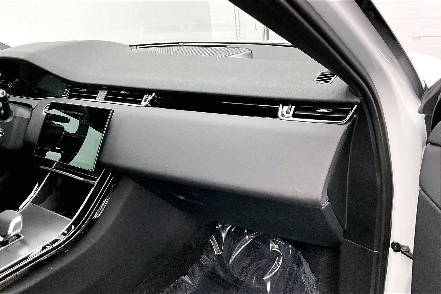 New 2026 Fuji White Land Rover Core S image 11