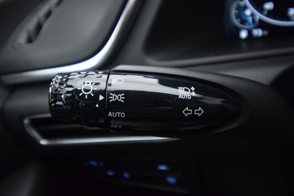 Used 2023 Onyx Black Hyundai SEL image 40