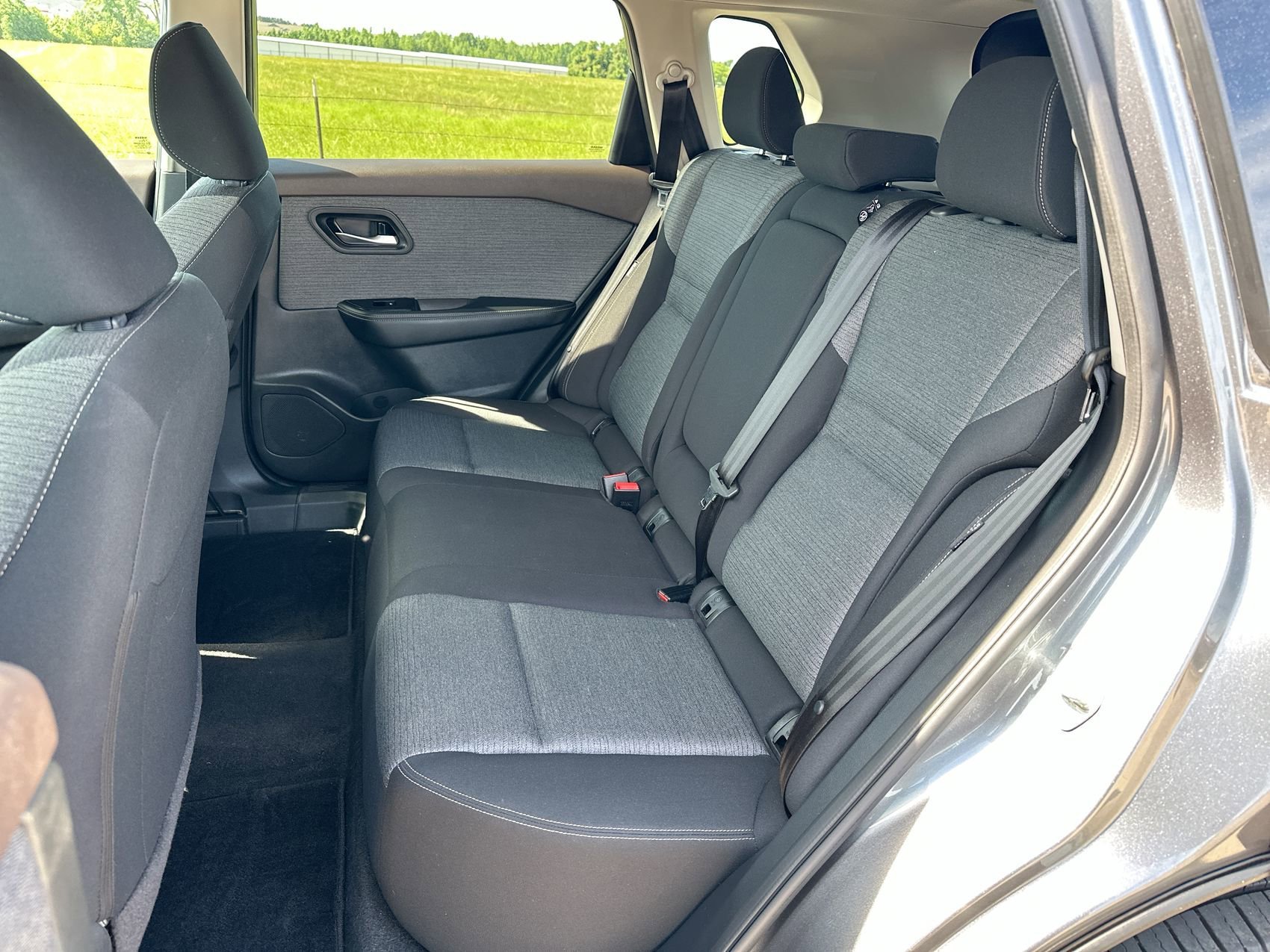 Used 2023 Gun Metallic Nissan SV image 21