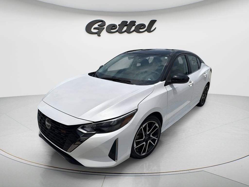 Certified Used 2025 White Nissan SR image 1