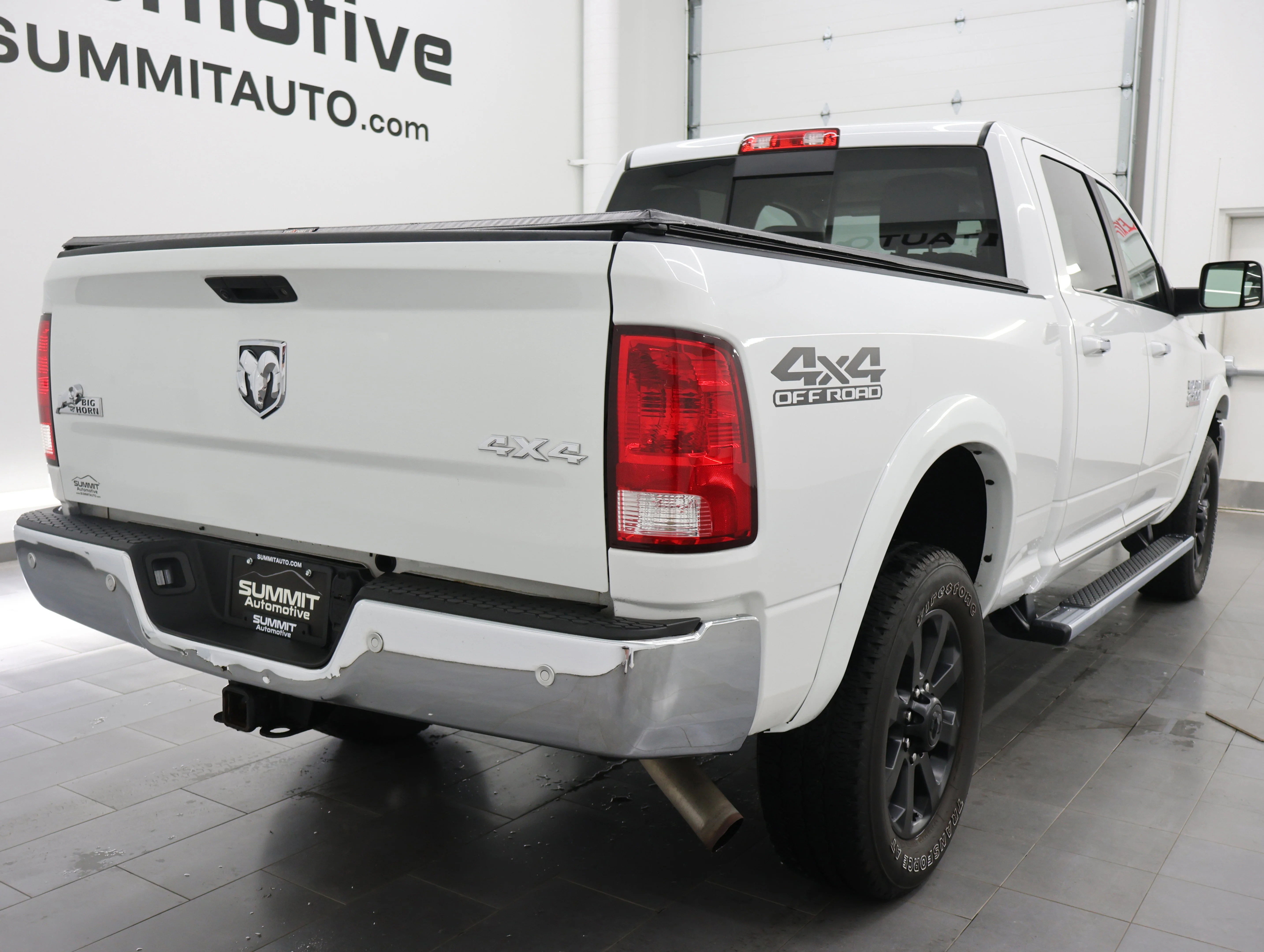 Used 2018 Bright White Clearcoat Ram Big Horn image 4