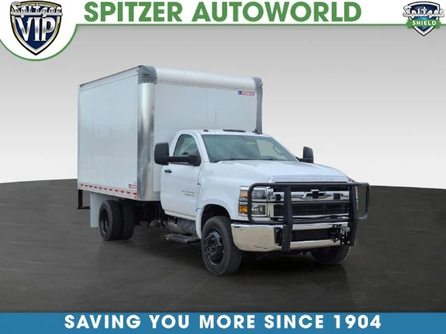 2023 Chevrolet Silverado 4500 Medium Duty Chassis Cab