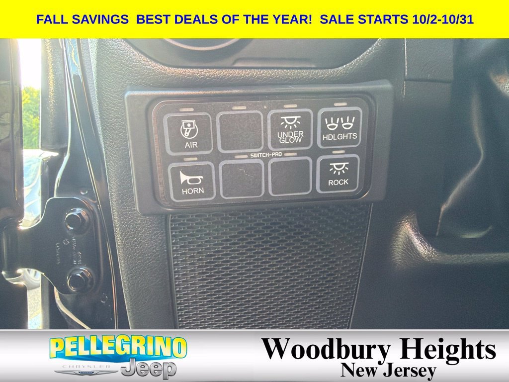 Certified Used 2023 Black Jeep Rubicon image 28