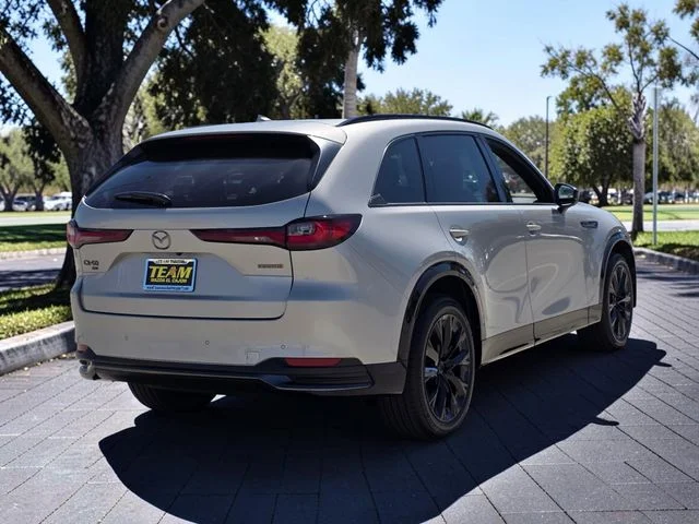 New 2026 Platinum Quartz Metallic Mazda 3.3 Turbo S Premium Sport AWD image 5