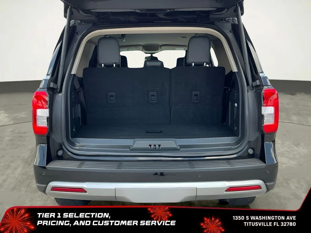 Used 2023 Black Ford XLT image 19