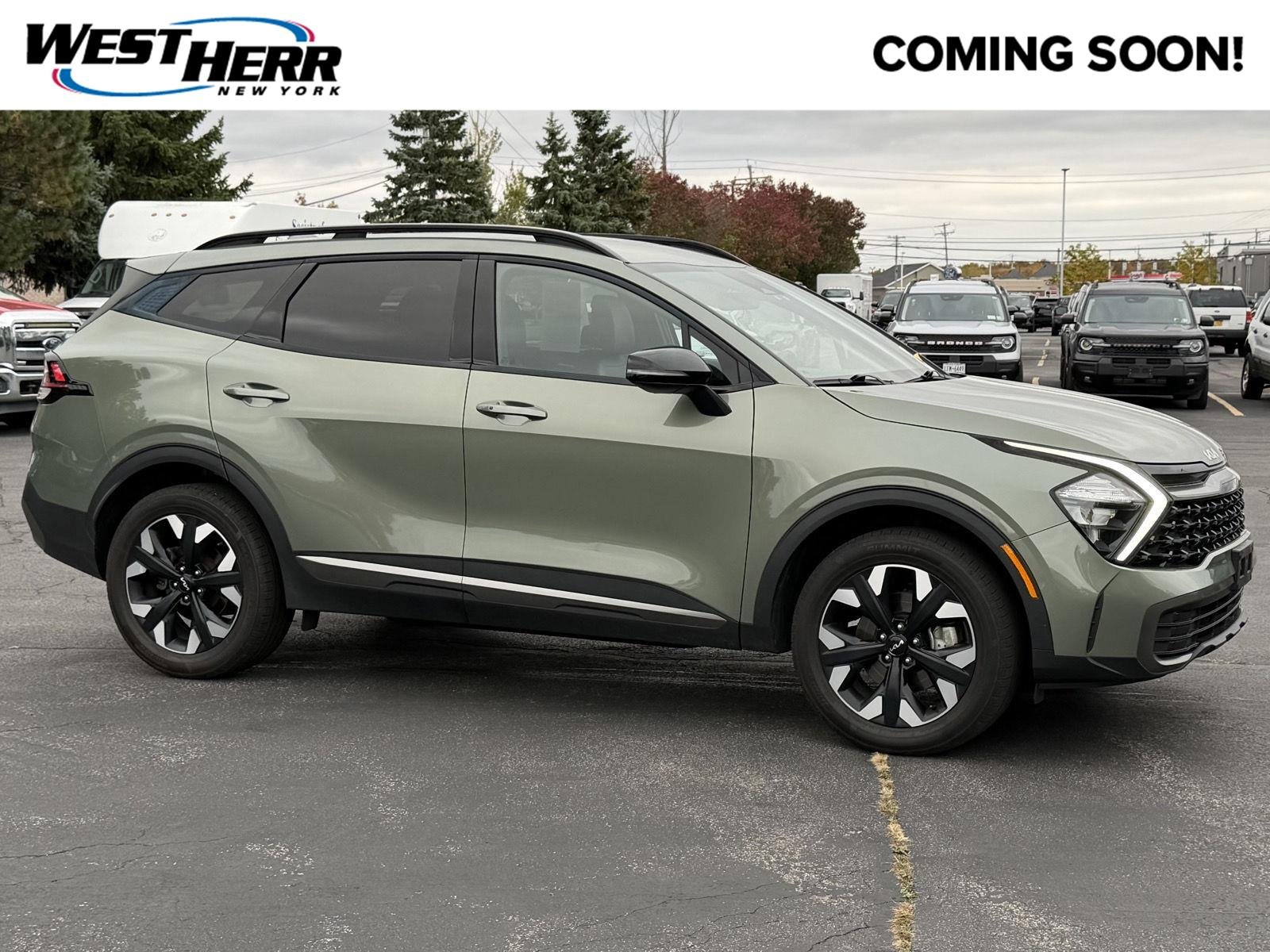 Used 2023 Jungle Green Kia X-Line image 1