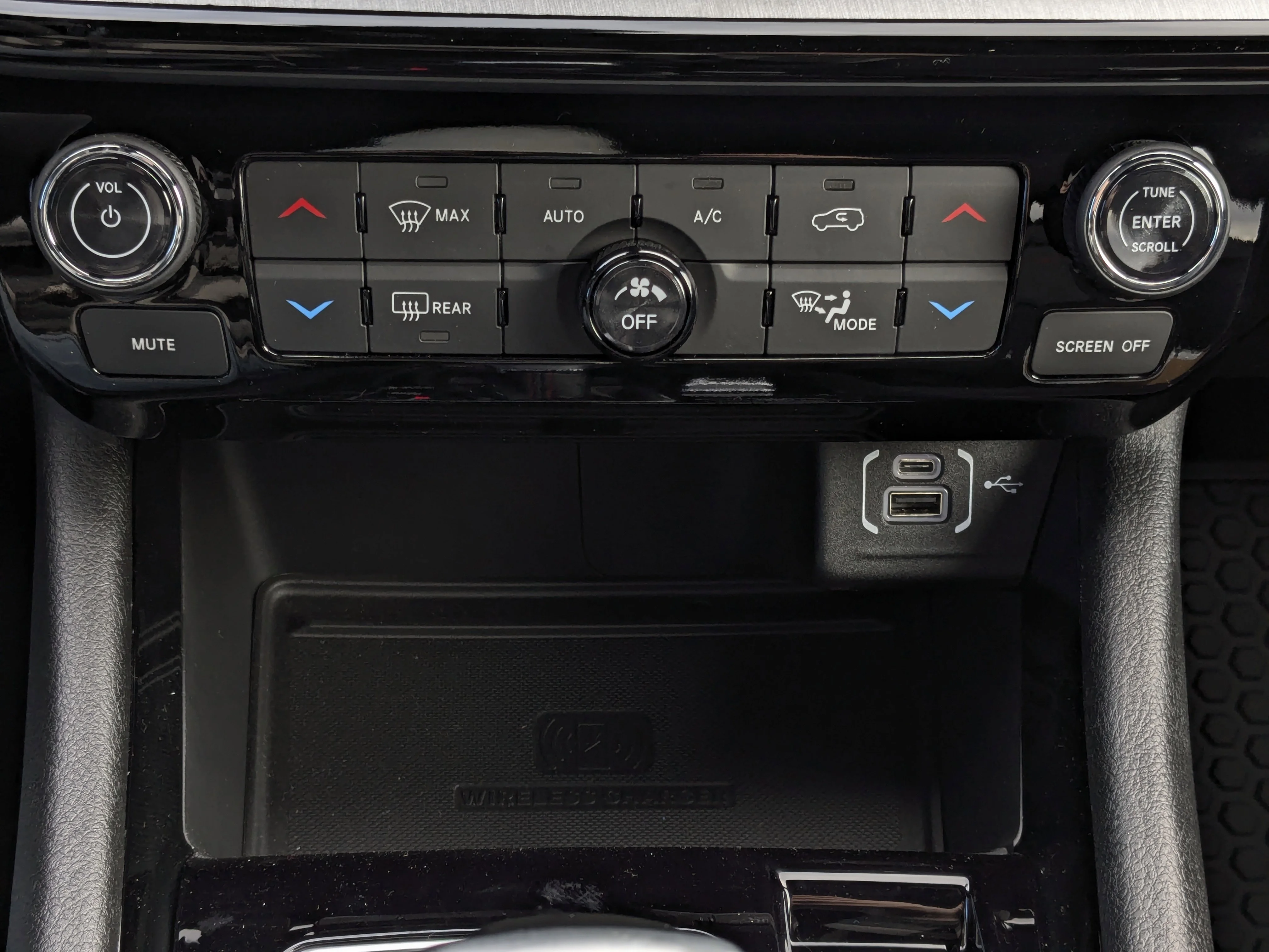 New 2026 Black Jeep Trailhawk - Sun Sound & Nav/Pano Roof/Active Driving Assist image 23