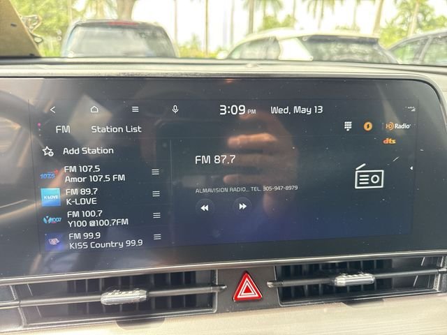 2023 Kia Sportage EX - Photo 16