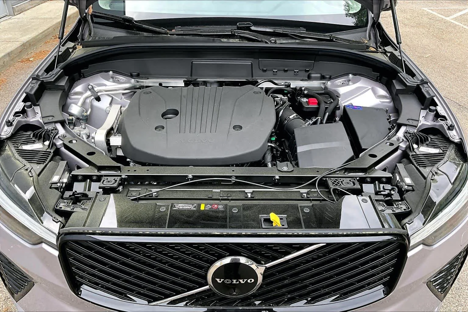 New 2026 Aurora Silver Volvo Plus image 14