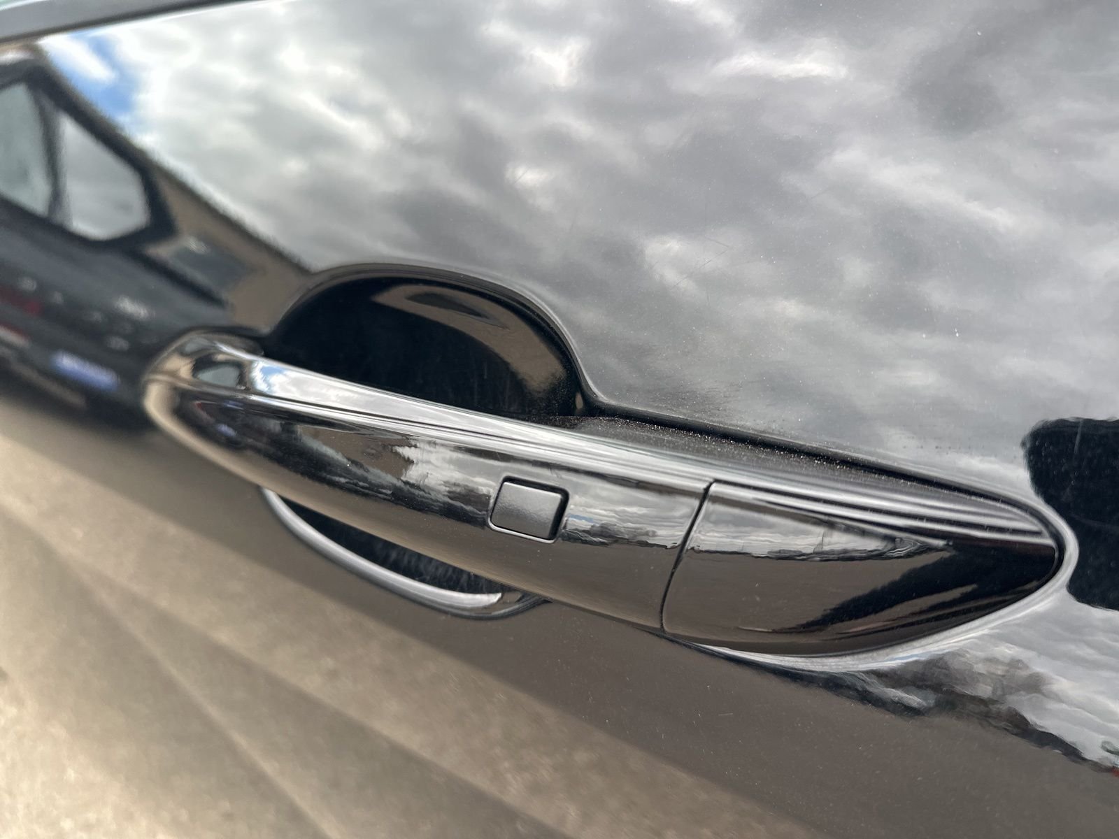 Certified Used 2023 Black Hyundai SEL image 8