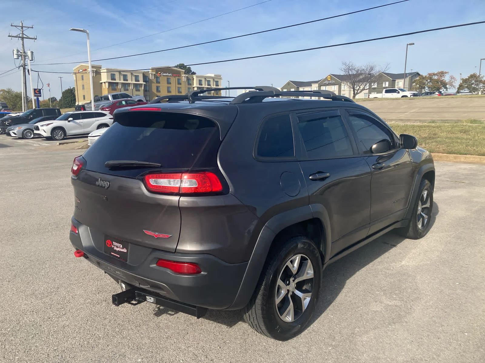 Used 2015 Granite Crystal Metallic Clearcoat Jeep Trailhawk image 7