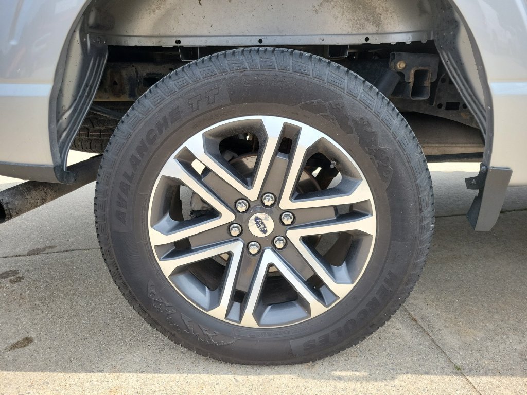 2022 Ford F-150 XL - Photo 5