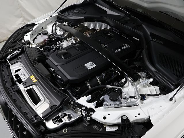 Certified Used 2026 Polar White Mercedes-Benz GLC 43 AMG® image 40