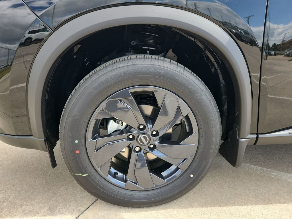 New 2026 Super Black Nissan SV image 21