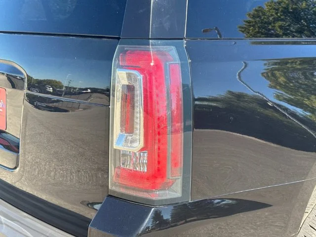 Used 2019 Black GMC SLT image 13