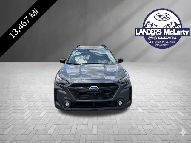 Used 2025 Gray Subaru Onyx Edition image 4